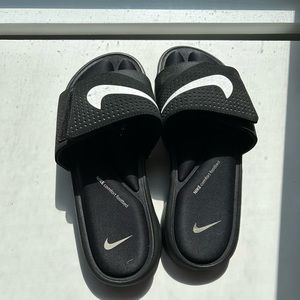nike slides